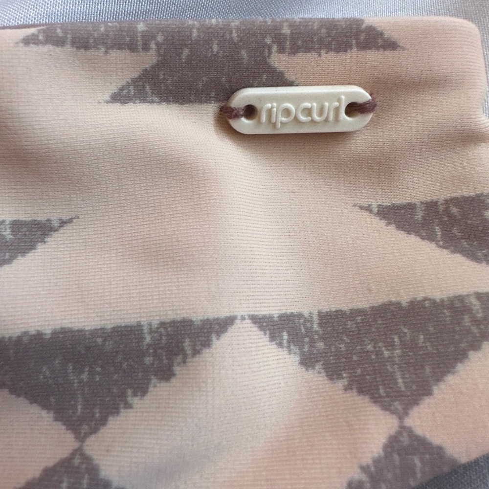 Reversible Rip Curl Bikini - Picture 4 of 5